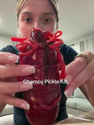 Trying the pickle kit from @Bussin Snacks #pickle #eatwithme #foodies #picklekit #snacks 