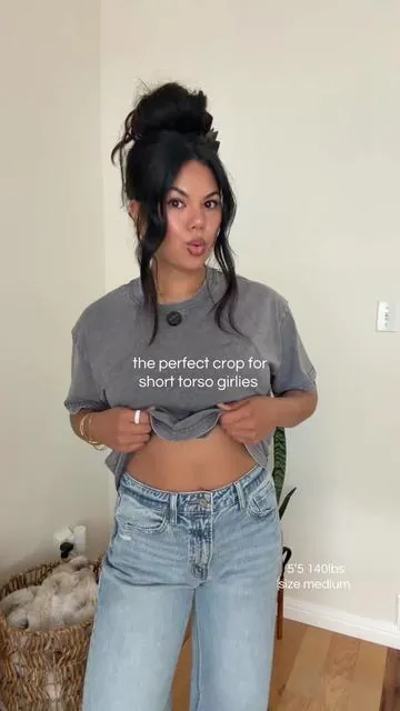 Perfect casual outfit, comfy at home, or just whenever, shirt  #crop#cottontshirt#acidwash 