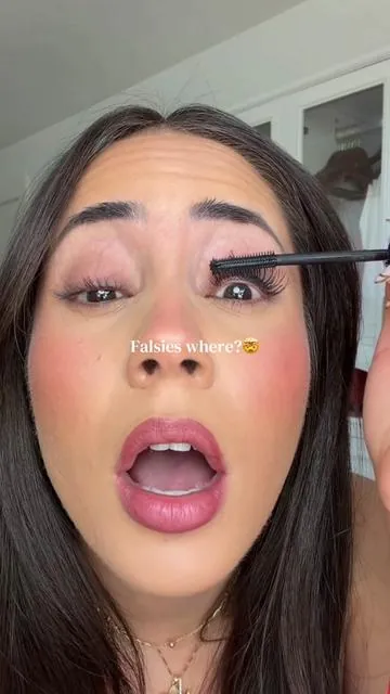 volume, length, and an easy warm-water removal — my kind of mascara @Kulfi Beauty #kulfipartner #badilash 