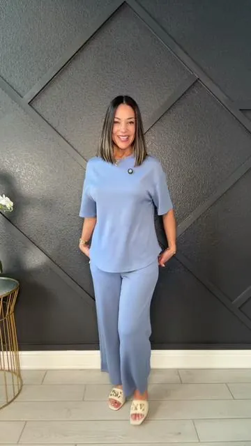 Conjunto cómodo y versátil  que vas a poder usar para muchas ocasiones   @PrettyGarden  #twopieceset #loungewear #comfystyle #comfyclothes #conjunto 