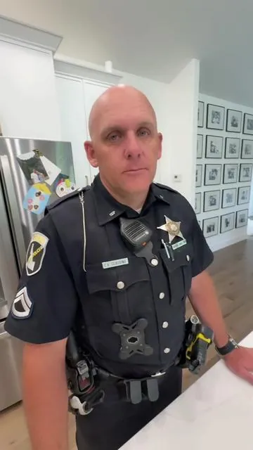 He is finally coming into the 21st century! #avalon #watch #oldschool #cop #police 