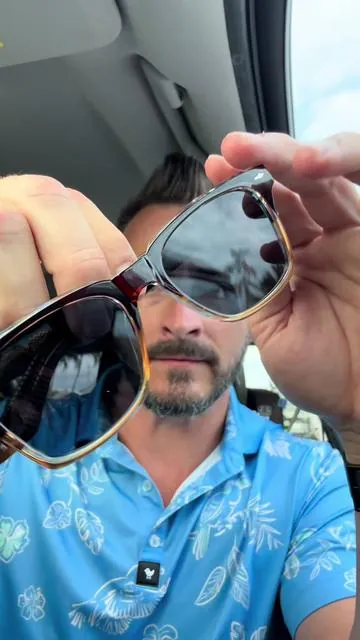 Sunglasses that wont break the bank and will still look great from @CARFIA EYEWEAR  #dealsforyoudays #sunglasses #polarizedsunglass #carfiaeyewear #menssunglasses 