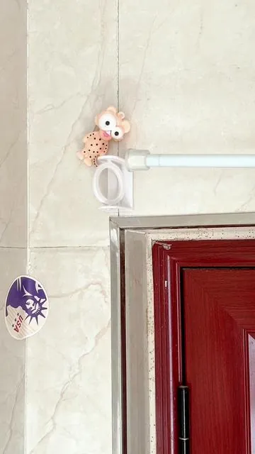 The ultimate hack for corner curtains. 🔄 360° rotation. Zero drilling. Holds heavy drapes at any angle effortlessly. #curtain#renter#wall#nodrilling#fyp 