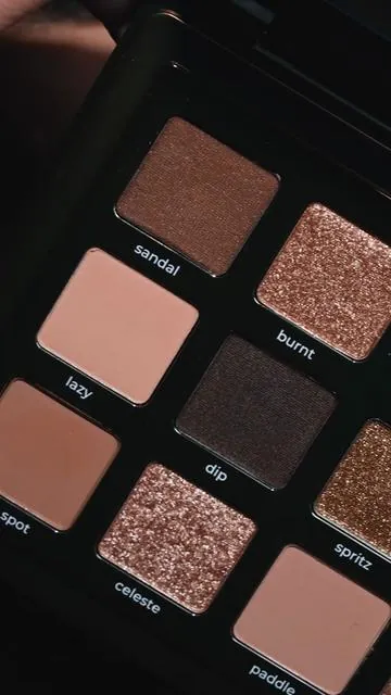 VERTICAL vs. QUAD🤩Using my SIGNATURE Midi Palette System to create TWO DIFFERENT EYE LOOKS ft. my NEW TAN EYESHADOW PALETTE ☀️Any shades found in diagonal, vertical, horizontal rows OR quads can be combined for a complete eye look🤩See below for all products used!! #natashadenona #makeupbyndproteam #explore #tanpalette Makeup Details: Eyes: RIGHT EYE (column) TAN EYESHADOW PALETTE Villa - lid, inner third, inner corner,  Daydream - outer third, framing, deepen lower and upper lash line Toasted - lid, transition, lower lash line LEFT EYE (quad) TAN EYESHADOW PALETTE Dip - outer corner Brook - lid transition Burnt - inner corner Spritz - center lid, lower lash line