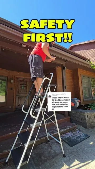Replying to @jonnymadrid1 #stairladder #safetyfirst #stepladder #diy #homeprojects