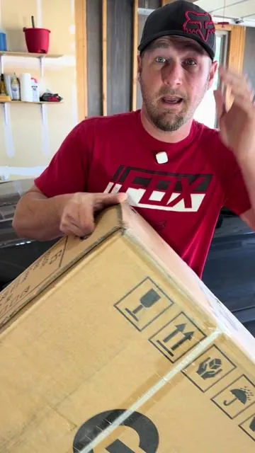 Unboxing and assembly of this All Terrain Electric Scooter, 1500W Powerful Motor, 52V/ 20Ah Battery, Up to 34 MPH, 43 Miles Long Range, Dual Shock Absorption & Front and Rear Disc Brakes, 11" Anti-Slip Off-Road Tires, 3-Second Folding Foldable Off-Road E-Scooter. @INSDRGN #escooter #electricscooter #Outdoors