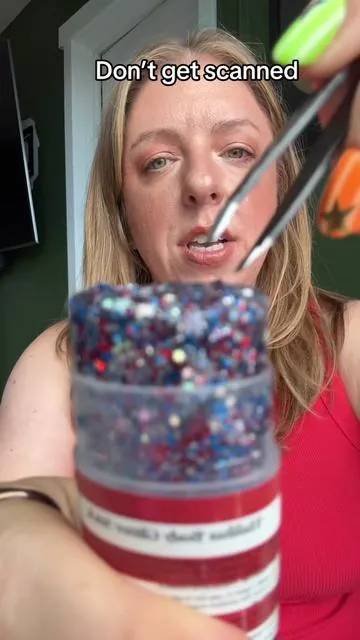But seriously there’s a bunch and they’re adorable. #glitterfreckles #4thofjuly #dealsforyoudays 