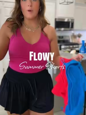 Perfect shorts for the summer! #thickthighproblems #thickthigh #summershorts #momshorts #DealsforYouDays 