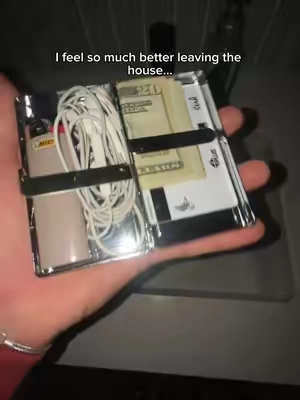 This just feels safer#LifeHack #fyp #fypppp #fypppp #coolgadgets 