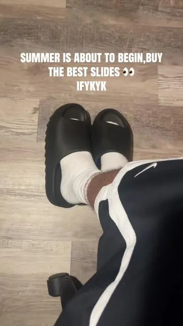 Best Summer slide?? #yeezy #summer #bestsummer #dealsforyoudays #fashiontiktok 