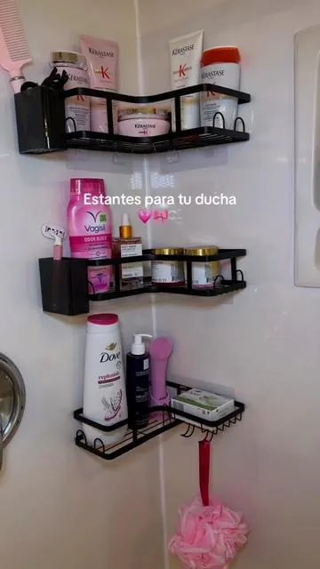 Son súper prácticos y les caben muchas cosas y lo mejor súper resistentes 🌸🫧💗🎀🤍 #showertok #showerproducts #showershelves #showercaddyorganizer #bathroomorganization