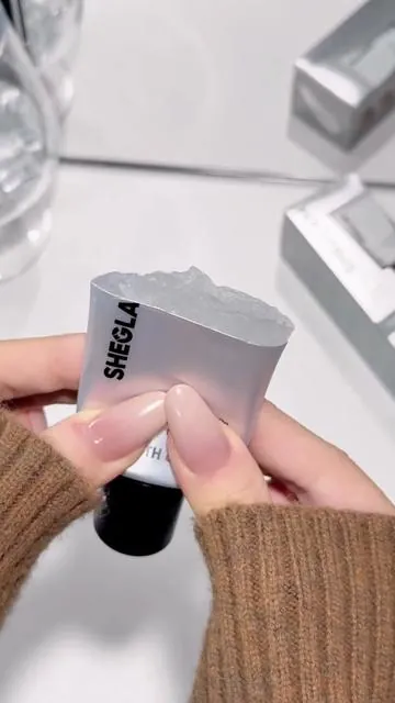 From pore trouble to matte bubble🫧🤩#primer #blurringprimer #sheglamprimer #SHEGLAM #makeup 