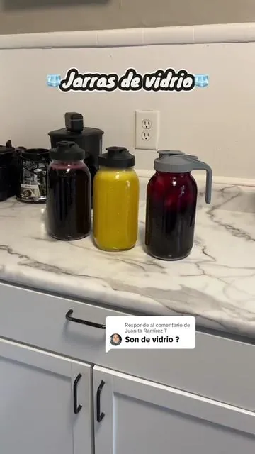 Respuesta a @Juanita Ramírez T jarras de vidrio🧊💦son 3 por el precio de una😳😳OMG 3-pack, 64oz Mason jar with gr #jarras #jarrasdevidrio #kitchenfinds #bebidasrefrescantes #aguafresca 