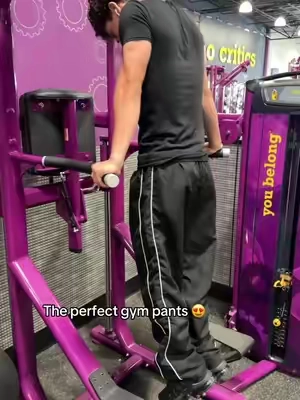 #gympants #trackpants #fashiontok #calmfit 
