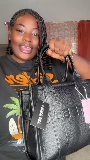 #totebag #fypシ゚viral #jamaicantiktok🇯🇲viral #fashion 