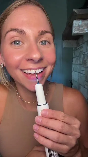 My favorite teeth cleaning tool! #AtHomePlaqueRemover #PlaqueRemover #TeethCleaningAtHome #curvymoontartarremover 