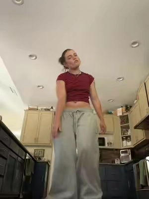 This dance funny lol 