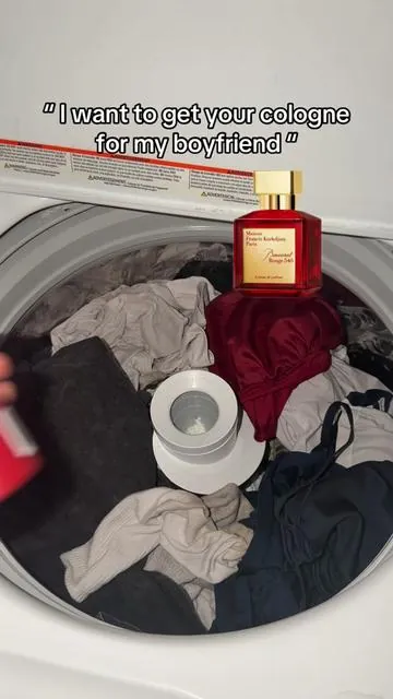 My secret to smelling good 24/7  #laundrysauce #smellgood #fragrance #cologne #tiktokshopcreatorpicks 