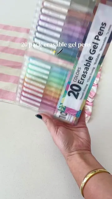 I have a pen obsession #gelpens #erasablegelpens #gelpencoloring #erasablepens 