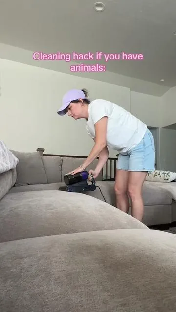 You’re welcome. #cleantok #momhack #momhacks #tipsandtricks #petparents 