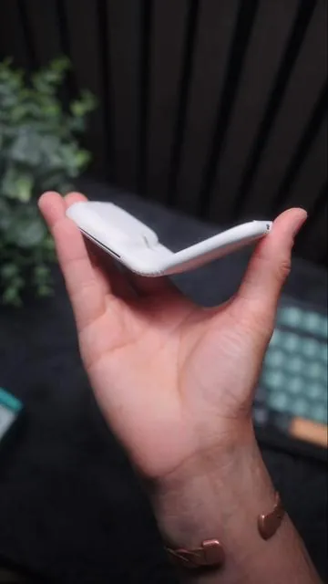Logitech Mobi Fold mouse  @Logitech #logitechmobifold 