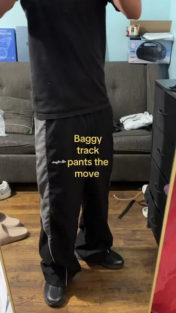 #viral #fyp #baggypants 