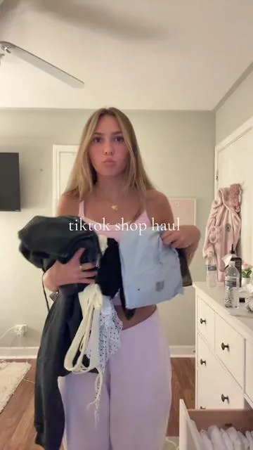 i rlly need to work on my resting face #haul#clothing