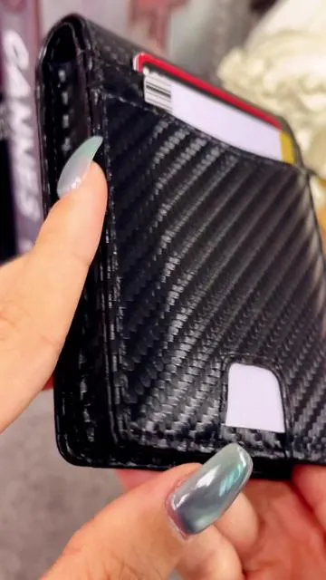 Es una cartera para hombre muy buena, iy además queda perfecta para regalar!#menswallet#wallet#giftsforhim #NewDropsForYou 