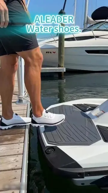 Stopsliding,startlookingfly.⚡️Fromslipperypooldeckstocitystreets,thesearetheultimatetechwearupgrade.Thatgripisnojoke.😤Getyoursbeforethey’regone!#techwear#clogs#summeressentials#slipproof#ootdmen