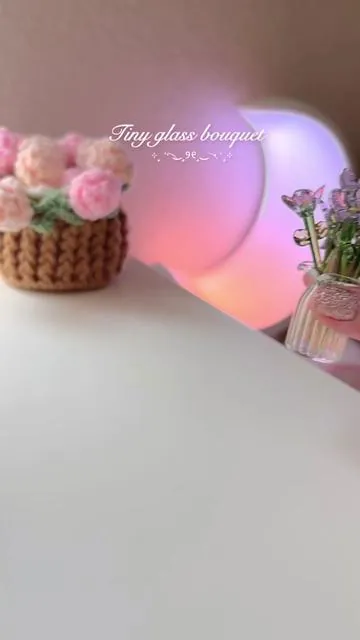 The ✨perfect✨ gift for her! 🌸  #cute #mini #glass #flowers #asmr 