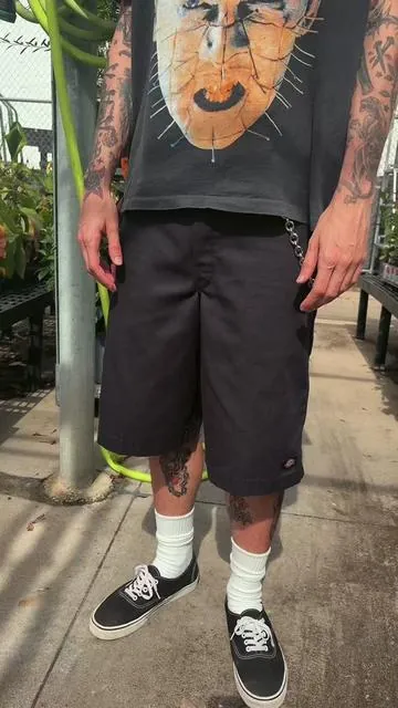 dickies shorts all summer long 🔥☀️ #dickies #fashion #y2k #shorts #outfit @Dickies 