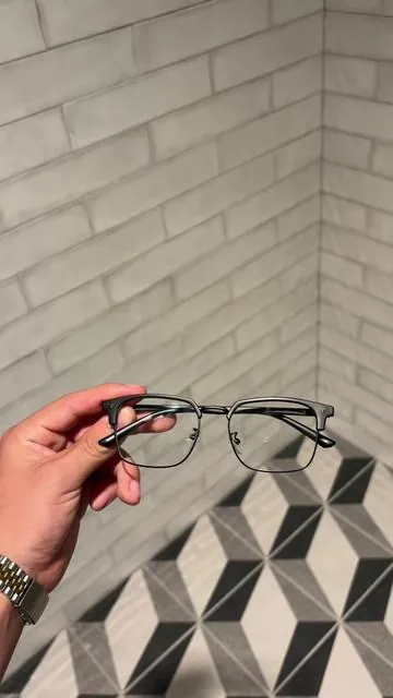 Nah hands down perfect glasses I’ve seen #glasses #lentes #gafas #fyp #dealsforyoudays 