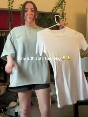 Like I have an oversized shirt on and they are the same length. #shirt #viral #ragebait #cropped #viralproduct 