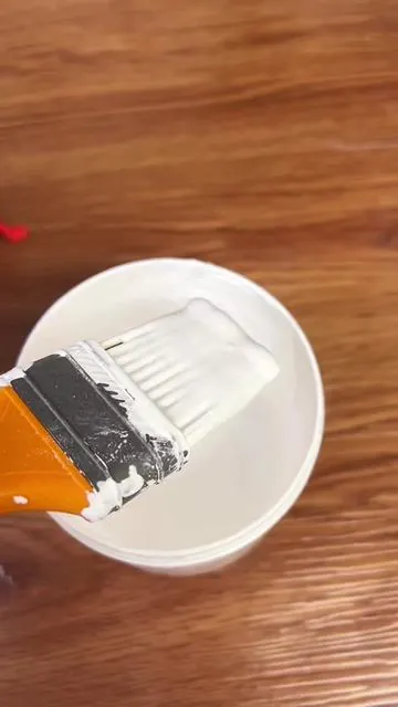 This a must have!! Grab it before they sell out!!#RentalHomeHacks #WallRepairForRenters #MinorWallFix #DIYHome #RentalEssentials