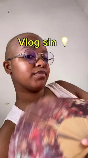 #vlog de uno de los tantos días sin corriente en Cuba, esté ventilador recargable me ha salvado la vida #mividaconcancerdemama #quimioterapia #calor #ventiladorrecargableparacuba 