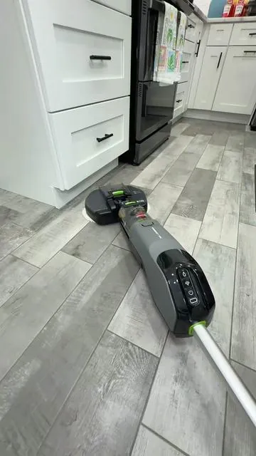 bissell spinwave vac 🧹🧼 #bissell #cordlessvacuum #mop #qvc #dealsforyoudays 