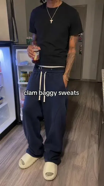 easy daily pair with real shape #sweatpants #baggypants #baggysweats #streetwear #xybca 
