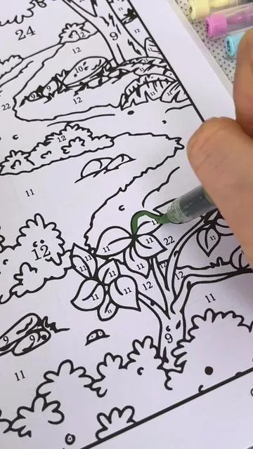 My favorite way to relax #coloringbook #adultcoloringbook #colorbynumber #stressrelief #markers #coloring #artistsoftiktok #painting #fyp #paratii 