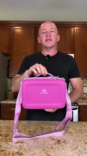 Will this be the lunchbox all the kids want this year? 🤔 #kidslunchbox #lunchbox #stanleylunchbox #stanley #dealsforyoudays 