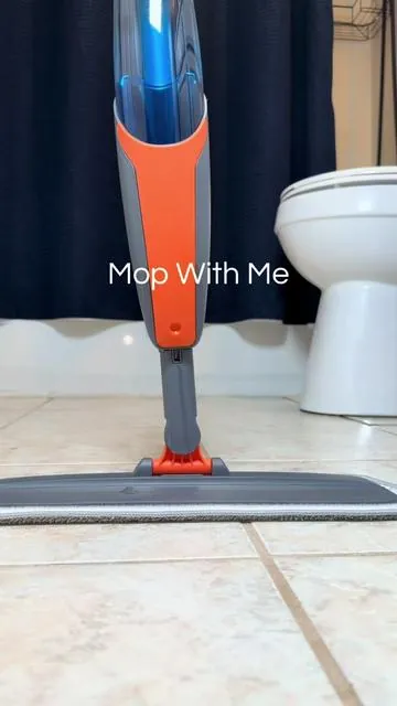 This mop is so effortless and now my floors are truly clean 🥰 #spraymop #flatmop #cleaningfinds 
