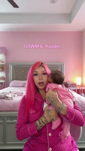 Its giving y2k early 2000’s mommy #gdwm #y2k #early2000s #momcontent #fyp 