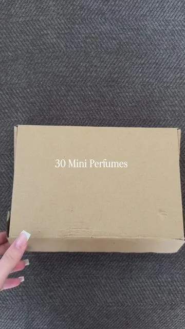I love trying new scents 💕✨ | #fyp #miniperfume #perfume #viral #parati 
