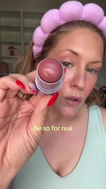 @Laka US #laka #makeupdupe #blushes #dealsforyoudays #blushstick 