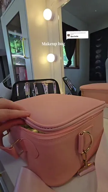 Respuesta a @veliz.l  Bolsa de maquillaje ideal para viajar y organizar tu maquillaje  #MakeupBag #travelmakeupbag #makeuporganization #dealsforyoudays #summervibe 