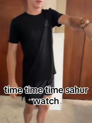 Time time time sahur #tungtungtungsahur #triplet #watch #time #brainrot 