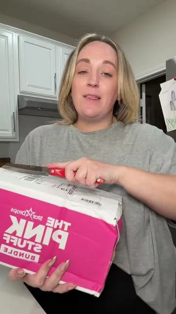 The Pink Stuff Essentials Bundle is such a good deal and a great way to stock up on cleaning supplies. I love this stuff because it cleans so well and so easily. #thepinkstuff #cleaningsupplies #cleantok #cleaning #dealsforyoudays 