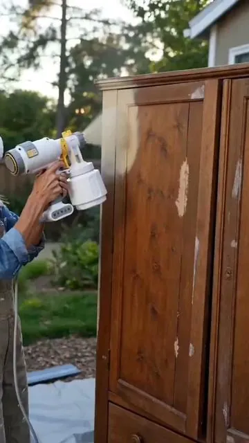 I show you this spray gun which is very good I recommend it 100% for manual work in the home. #TiktokShop #toopowerful #tools #spraypaint 
