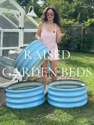 2 x 2 x 1 raised garden beds 3 pack & the price is sooo good right now 🤌🏻☀️ #raisedgardenbed #planter #gardeningtips #gardenbed #planting 
