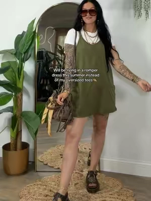 ➡️I’m 5’3 & 133 wearing a small in the color 🫒army green🫒. I paired it with a white baby tee underneath✨