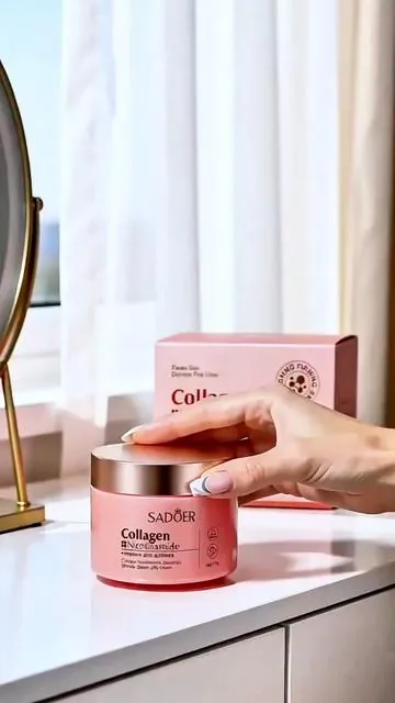 Its lightweight, jelly-like texture absorbs effortlessly, while Niacinamide works to brighten and revitalize the skin. #refreshingskincare #hydrateandbrighten #skincare #tiktokshop #fyp 